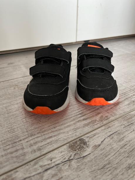 Tenisky adidas, adidas,22