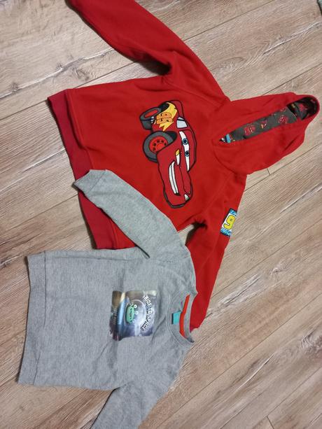 Mikiny veľkosť sedí na 104,110, 110