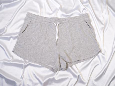 Kvalitné teplákové kraťasy f&f, f&f,46