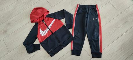 Športová súprava, nike,110