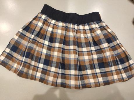 Sukienka ,vek 5rokov,zn.paris, 116