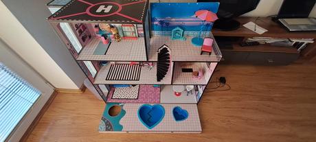 Domcek pre babiky lol, 