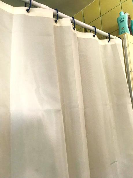 Impregnovaný saténový záves do sprchy,