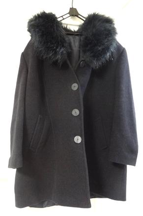 Kabát s kožušinou, 50