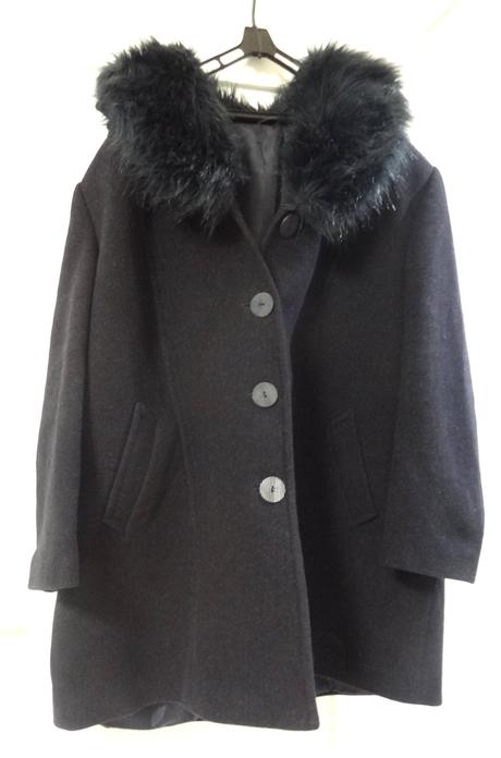 Kabát s kožušinou, 50