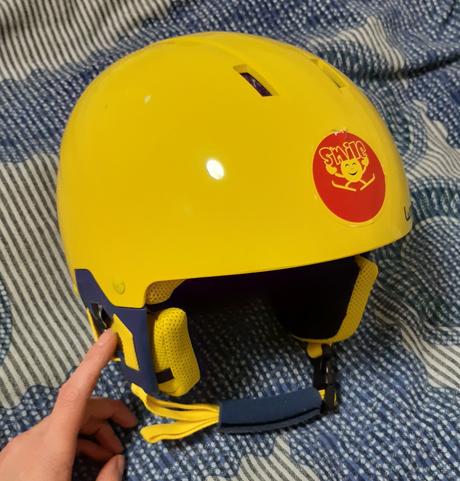 Prilba na lyze, korcule..., xs