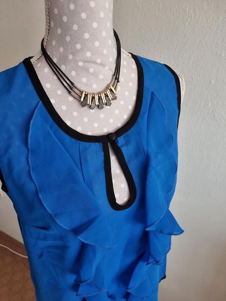 Modro-čierna padavá blúzka 38, 38