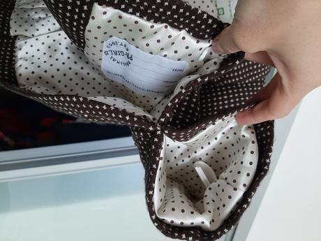 Úžasná kabátiková pelerínka, má otvory na ruky 2-6, prémaman,110