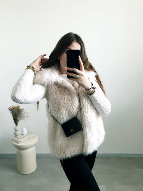 Kožušinová vesta l, primark,l