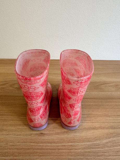 Dievčenksé gumáky, 24