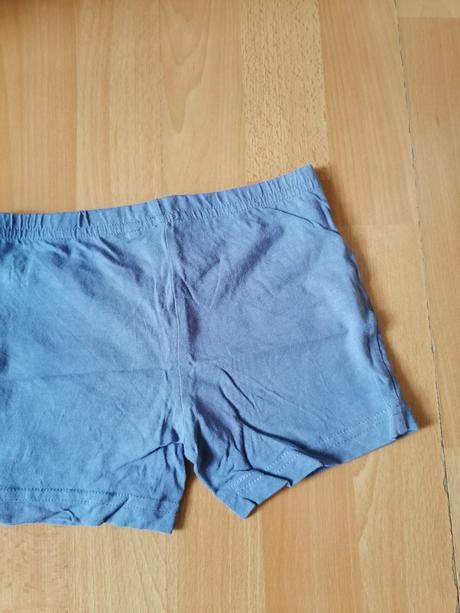 Kraťasky, kuniboo,86