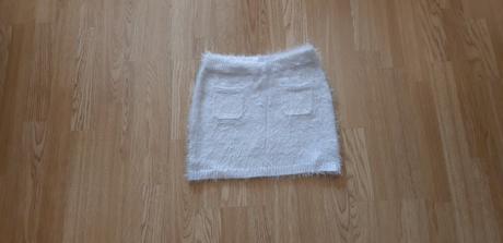 Chlpatá sukňa, h&m,134