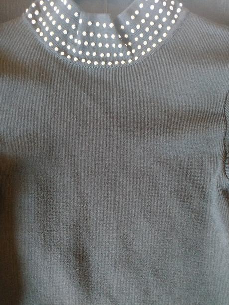 Šaty s výstrihom na chrbte, bershka,xs