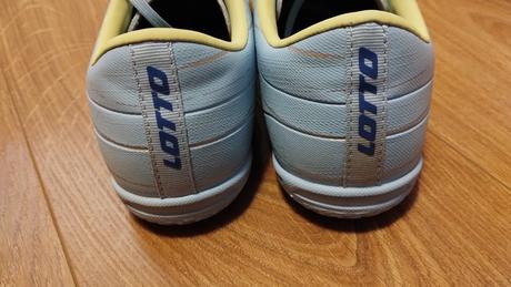 Halové tenisky, lotto,39