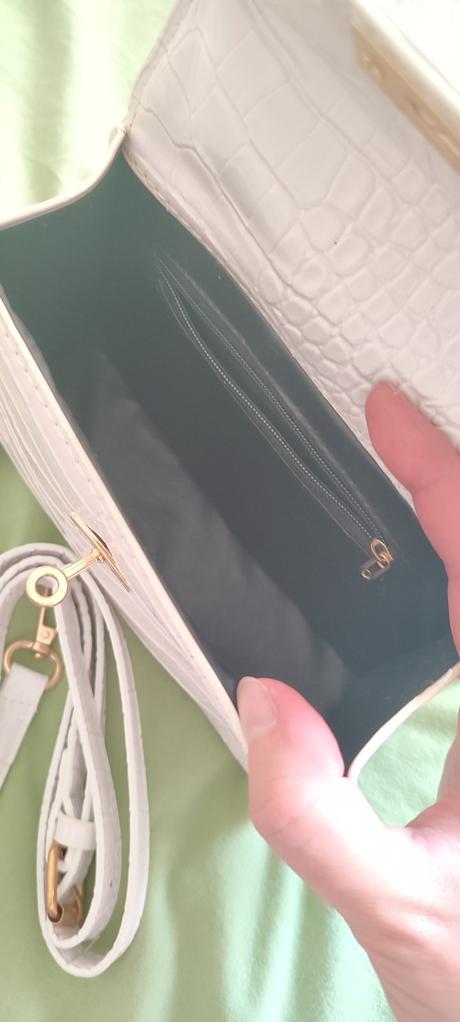 Kabelka do ruky aj crossbody, 
