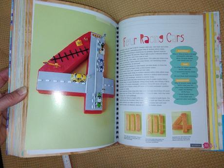 The bumper book of kids' birthday cakes, 