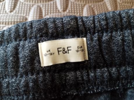 Tepláky 2 ks, f&f,158