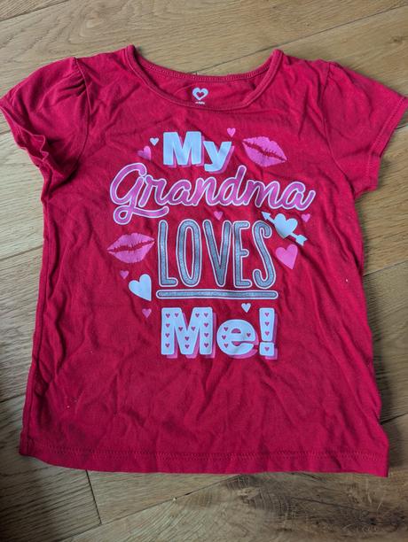 Tričko grandma loves me, 98