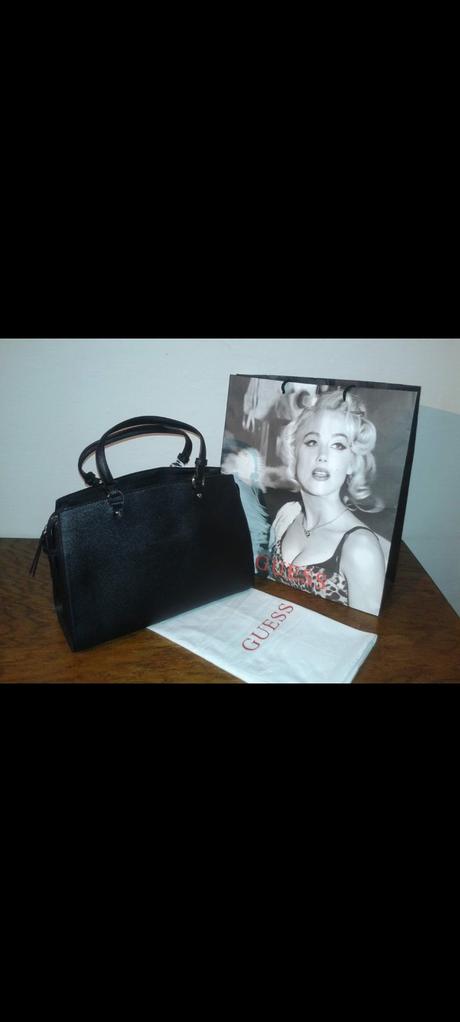 Guess kabelka, guess