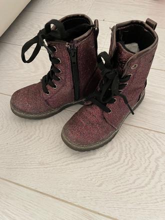 Čižmičky lico, 28