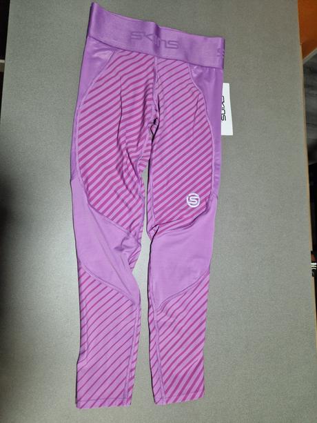 Skins leginy 3-series, s