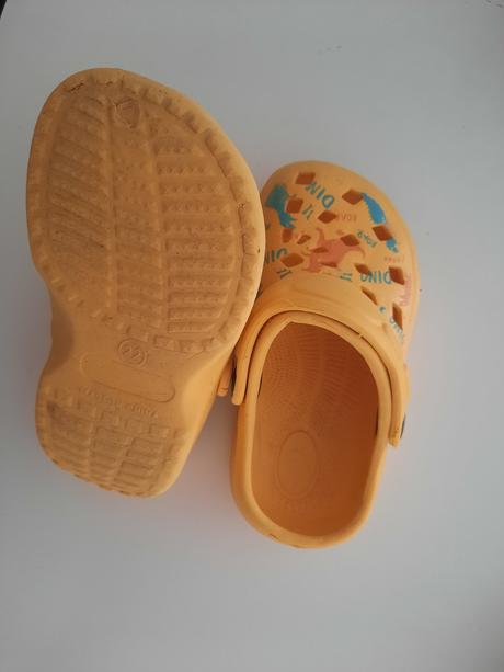 Sandále-crocks, 22