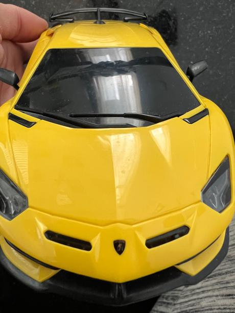 Rc lamborgini aventador svj na diaľkové ovládanie,