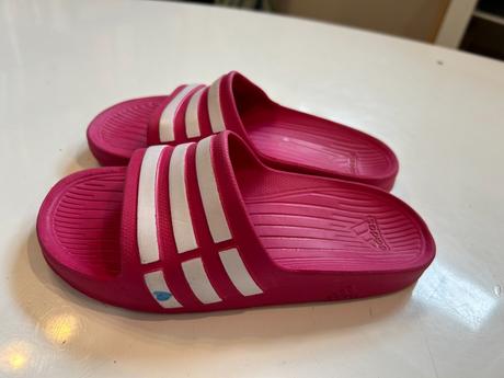 Šľapky zn.adidas (veľ.k11,5-29/30), adidas,30