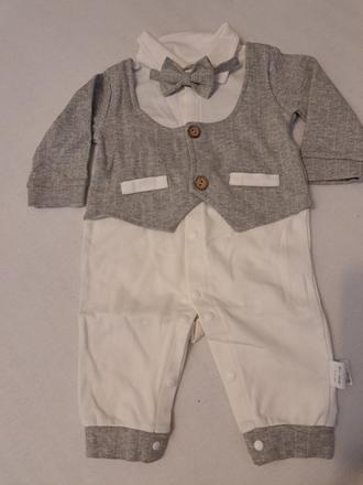 Oblečenie na krst, 62