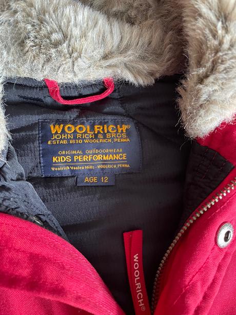 Krasna cervena bunda woolrich v.s, s
