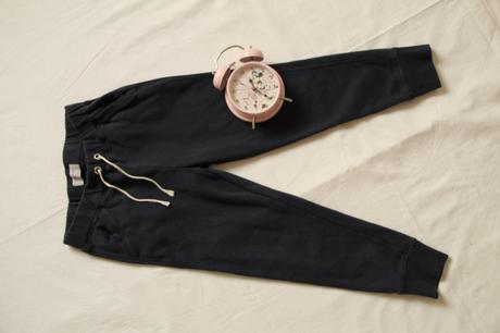 Budík minnie na baterky a bavlnené tepláčiky reser, reserved,128