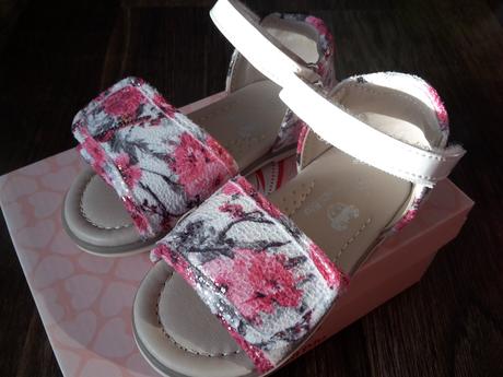 Kvietkavé sandálky, nelli blu,22