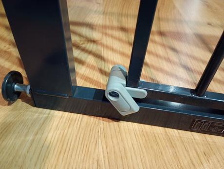 Bezpečnostná zábrana do dverí, safety 1st