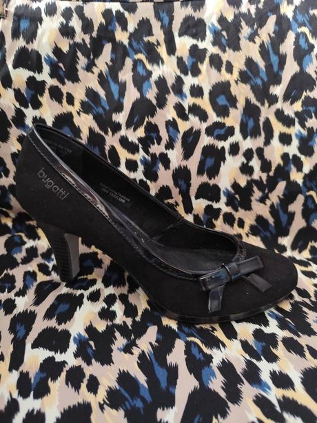 Bugatti kožené lodičky, 38