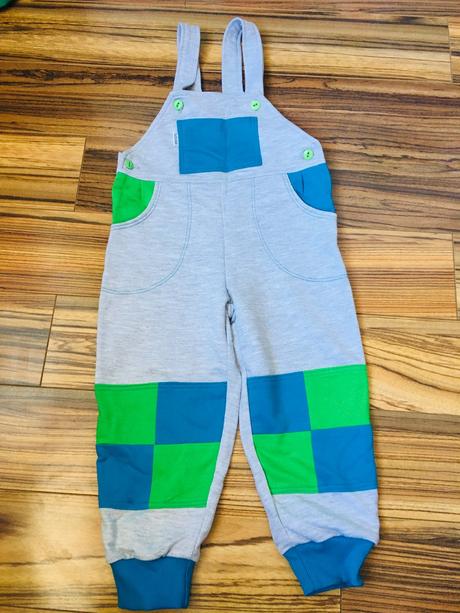 Záhradnícke tepláky na traky, 92