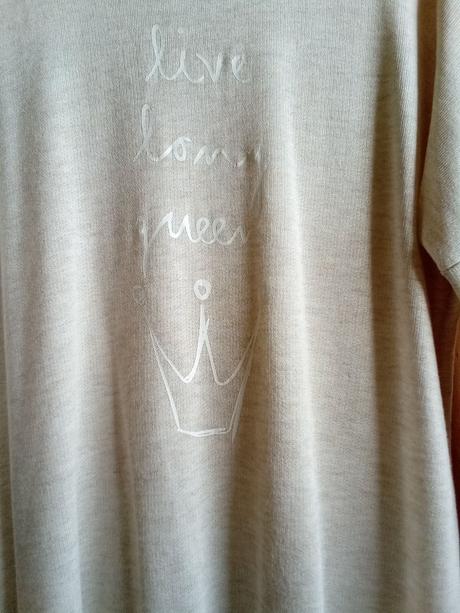 Dlhý pletený svetrík, 40