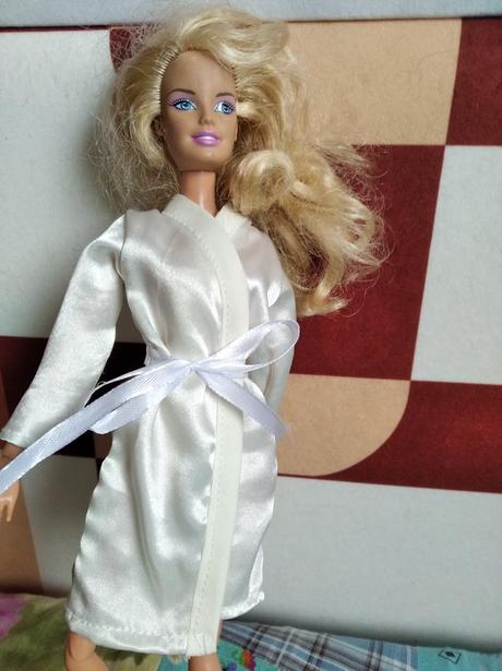 Barbie oblečenie,