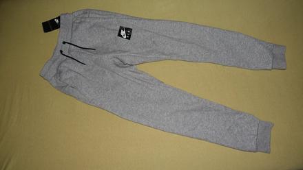 Nove teplaky nike air, nike,158