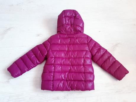 Nadherna vetrovka s kozuskom, benetton,104