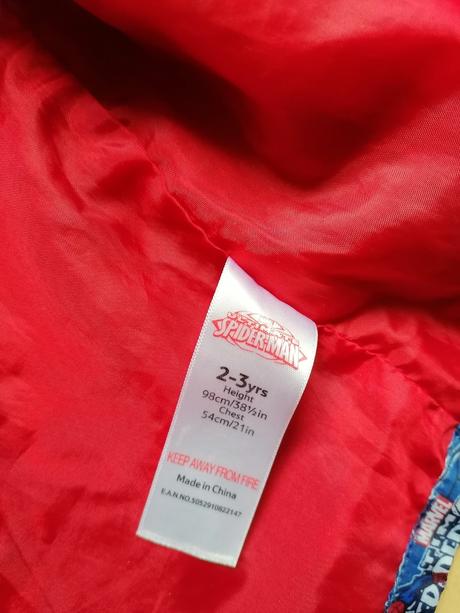 Tenšia bundička spiderman - 98, 98