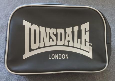 Lonsdale kozmetická taška, 