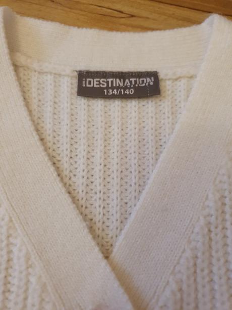 Sveter biely, 140