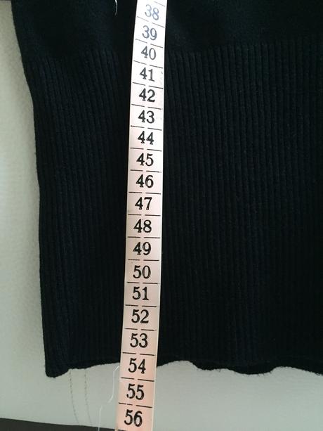 Zaujimany top, philip russel,s