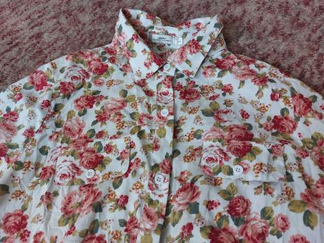 Biela dámska košela s kvietkovým vzorom, l