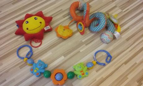 Hrazdička na kočík, 