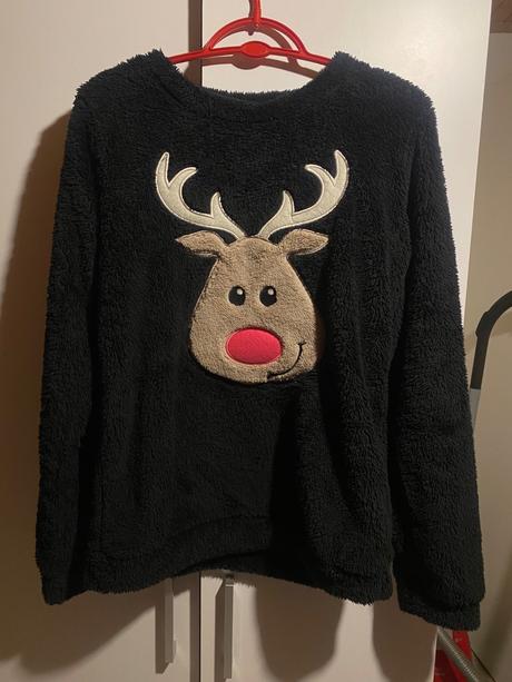 Nový dievčenský svetrík s motívom soba, 170 / 176