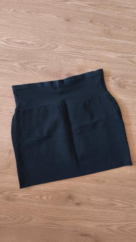 Čierna bavlnená minisukňa veľ.38, marks & spencer,m