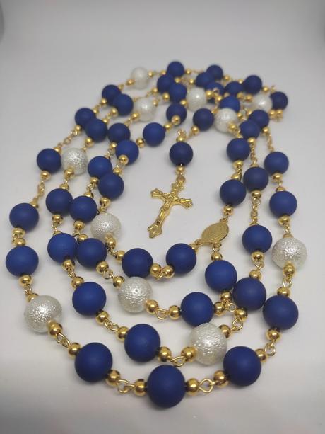 Ruženec s menom a dátumom e157,