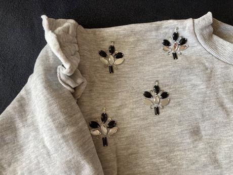 Mikina s kamienkami, lindex,140