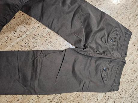 Elelgantne nohavice, bershka,s